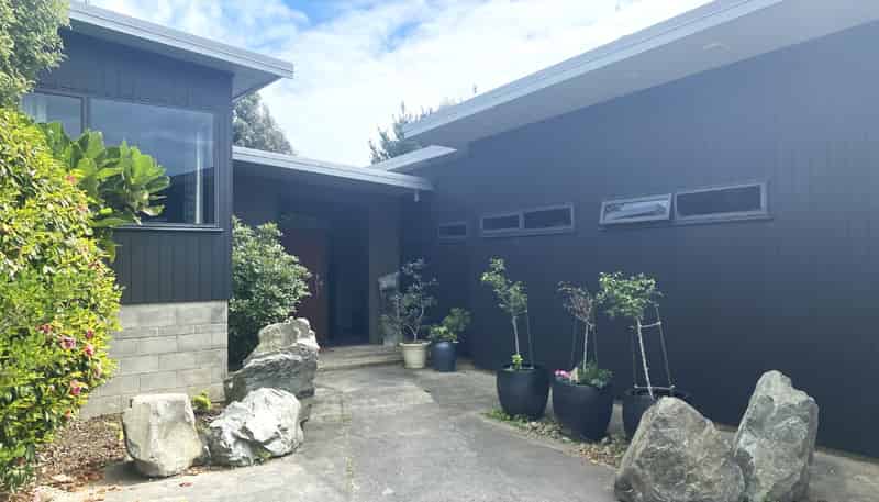 173 Bing Lucas Drive, Tawa