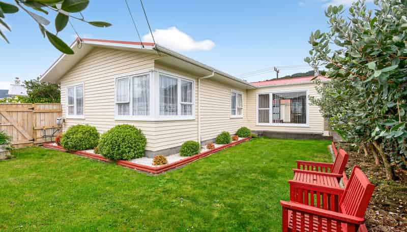23 Karamu Crescent, Wainuiomata