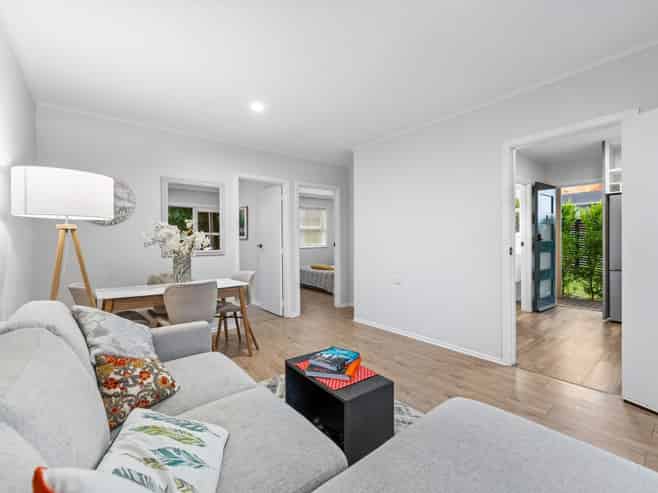 1/5 Strong Street, Saint Johns