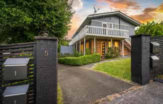 1/5 Strong Street, Saint Johns