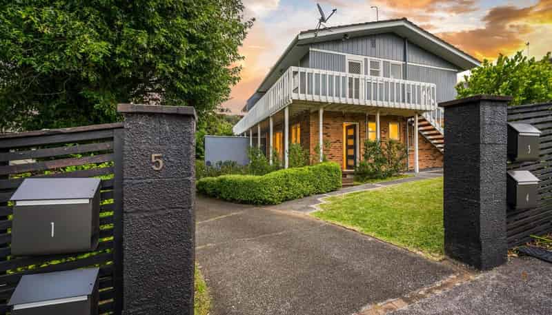 1/5 Strong Street, Saint Johns