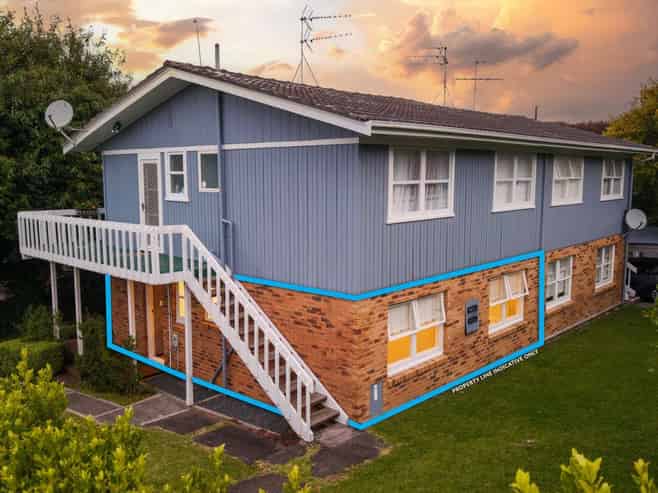 1/5 Strong Street, Saint Johns