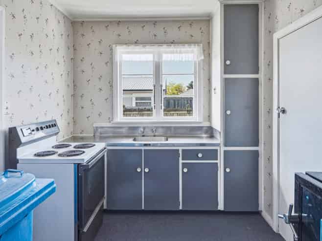 Professional office, ideal for owner occupiers