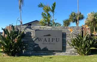 20 Green Estate Drive, Waipu
