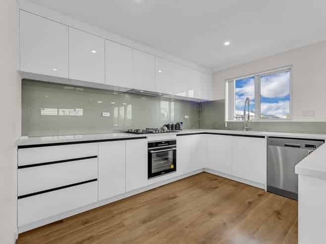 95D Raglan Street, Mangere East