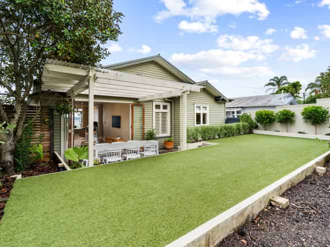 67 Athens Road, Onehunga