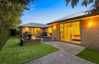 9 Tawa Place, Parklands