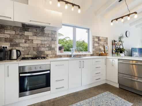 2B Roach Street, Maeroa