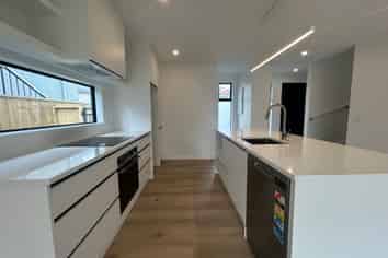 53b Porutu Street, Fairfield