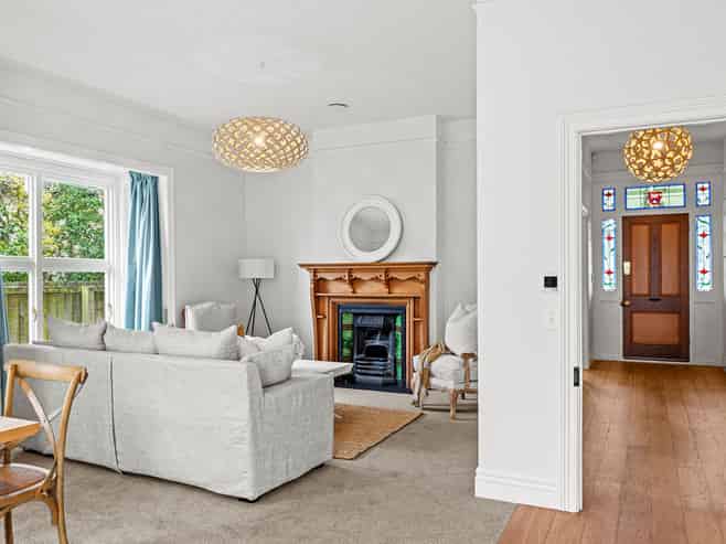 156 Canon Street, Edgeware