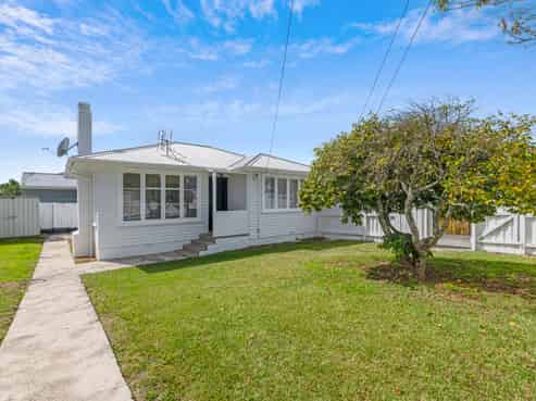 1/11 Henwood Road, Mangere East