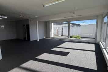 Motivated Vendor - 330sqm Showroom/Warehouse