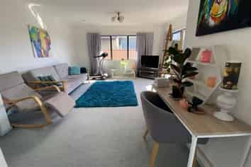 5/725 Cameron Road, Avenues