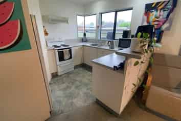 5/725 Cameron Road, Avenues