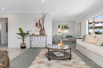 192 Welcome Bay Road, Welcome Bay