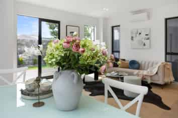 55 B,C,E Tawa Road, One Tree Hill