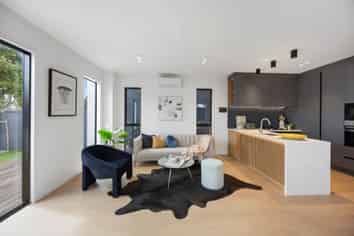 55 B,C,E Tawa Road, One Tree Hill