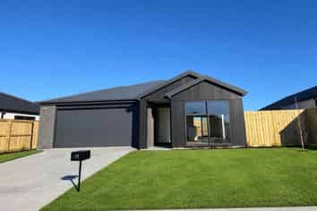 11 Robson Drive, Lincoln