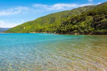 Lot 17 Onauku Bay, Arapaoa Island