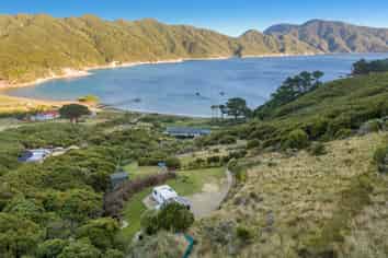 Lot 17 Onauku Bay, Arapaoa Island