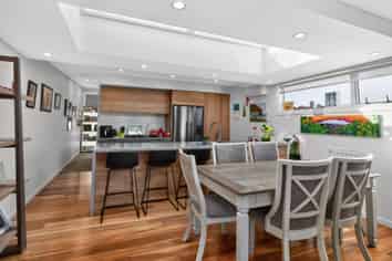 6A Nelson Street, Petone