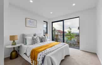 589A East Coast Road, Browns Bay