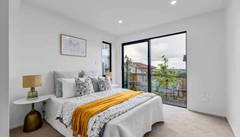 589A East Coast Road, Browns Bay