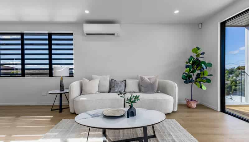 589A East Coast Road, Browns Bay