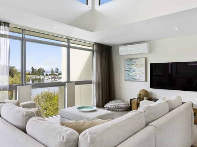 12/14 Norman Smith Street, Nukuhau