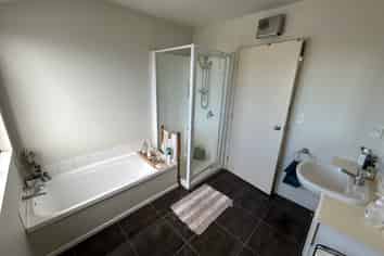 4a/245 Bealey Avenue, Christchurch Central