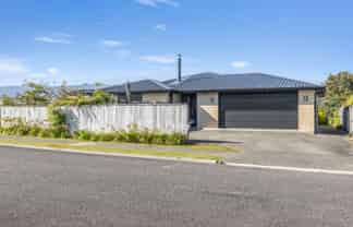6 Kawatiri Place, Westport