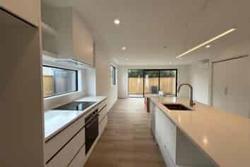 53a Porutu Street, Fairfield