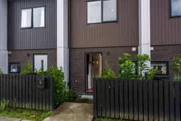 16 Selo Street, Glen Eden