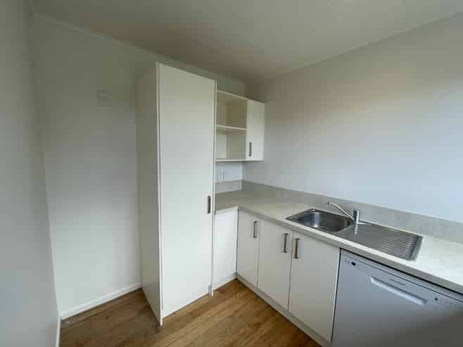 41 Versailles Street, Karori