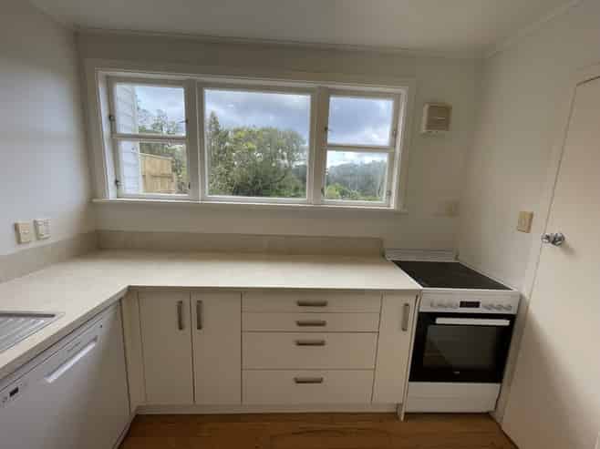 41 Versailles Street, Karori