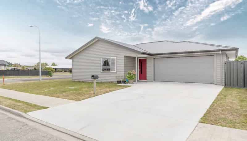 33 Belgrove Drive, Waipukurau