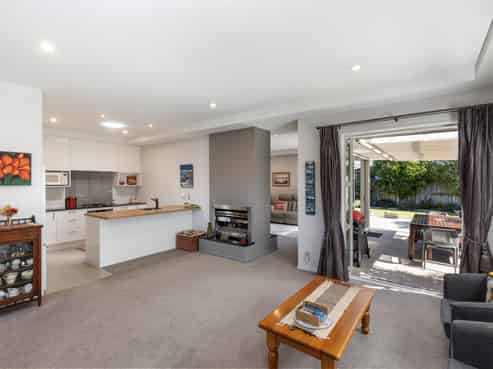 35 Brookfield Drive, Northwood