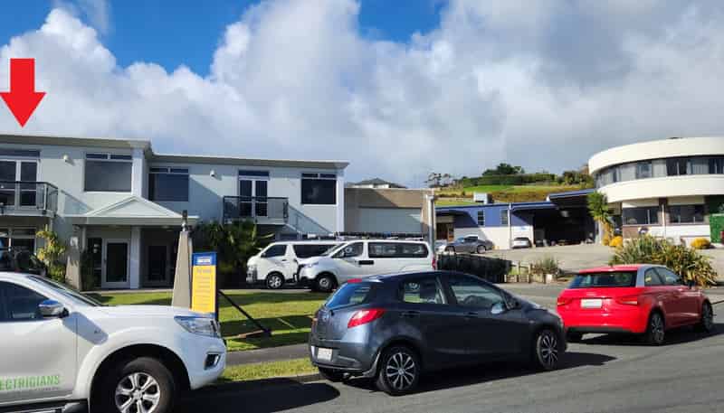 1A/27 David Sidwell Place, Whangaparaoa