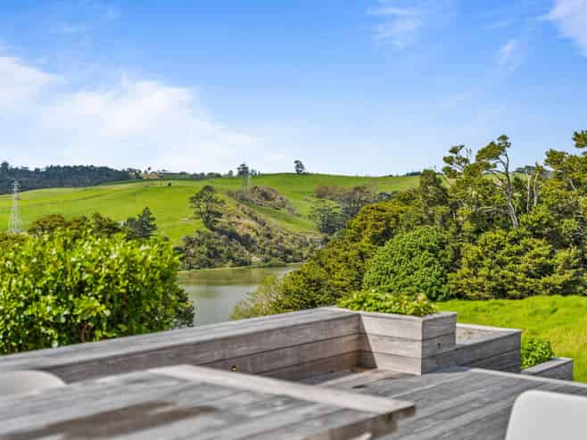 221 Mountain Road, Maungaturoto