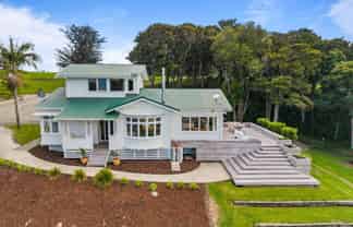 221 Mountain Road, Maungaturoto