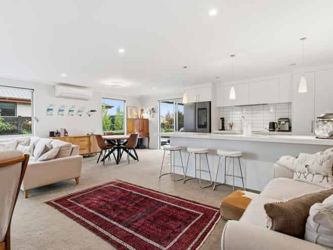 6 Lancaster Lane, Waldronville