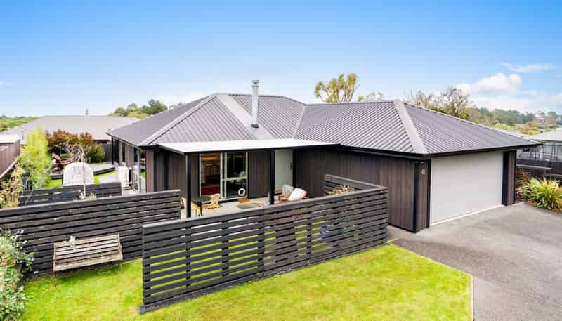 6 Lancaster Lane, Waldronville