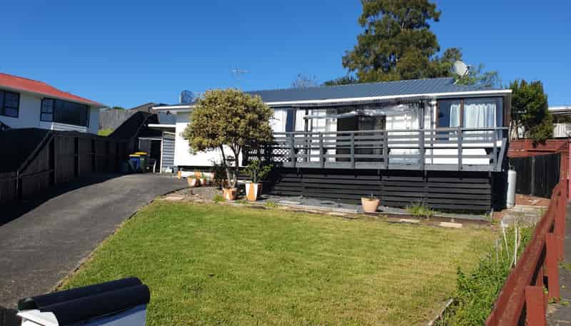 28 Glen Close, Glen Eden