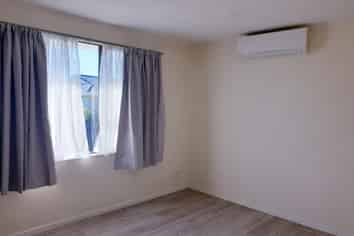 28 Glen Close, Glen Eden