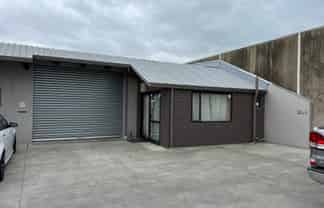 Tradesman Workshop Unit   