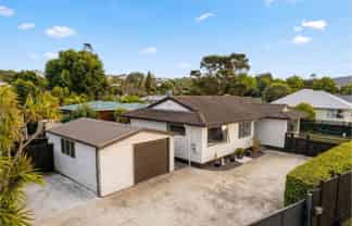 121 Godley Road, Green Bay