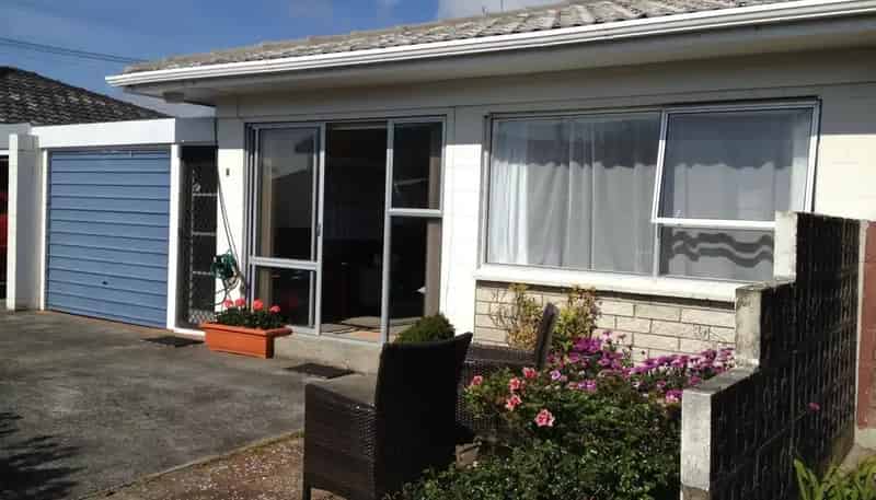 2/29 Pine Road, Orewa