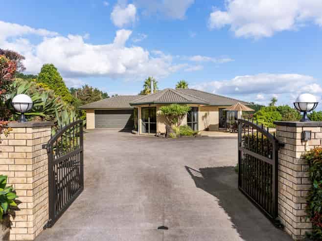 337 Macwhinney Drive, Drury
