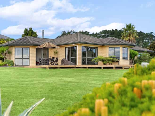 337 Macwhinney Drive, Drury