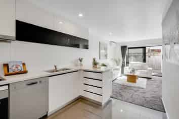 2/34 Blackburn Street, Frankton